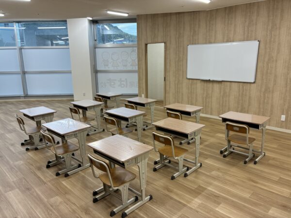 ココトモ西尾はず校